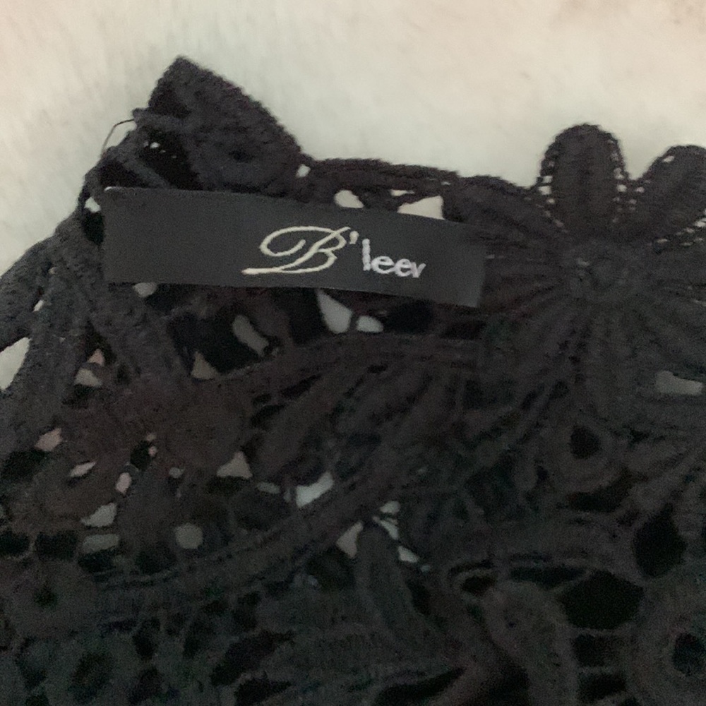B’leev T-Shirt-Like Black Vest - Picture 8 of 9